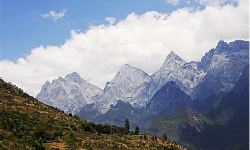 云南香格里拉旅游攻略天气_云南香格里拉旅游攻略天气查询